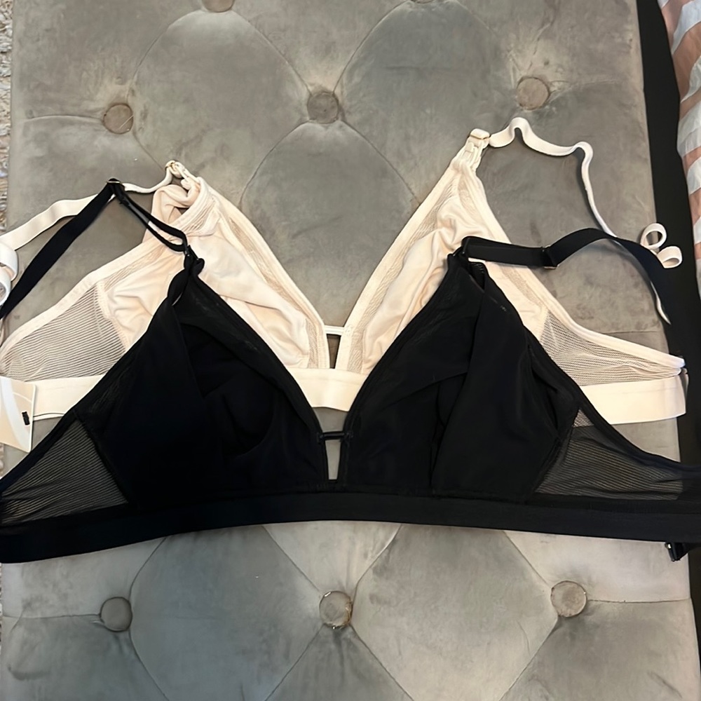 NWT Lively nursing bras set of 2. Never worn. Size Medium. Black and blush pink.